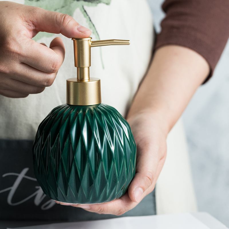 Ceramic Bathroom Reusable Soap - Soap Dispenser Pump 评论和价格