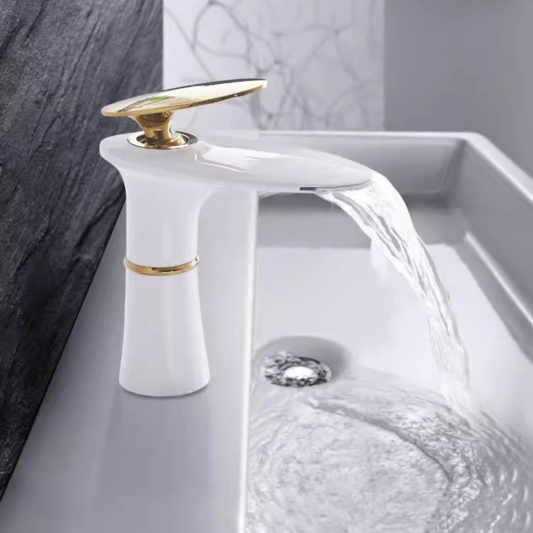 Waterfall Basin Faucet White G - Home Hardware Bathroom Faucets 评论和价格