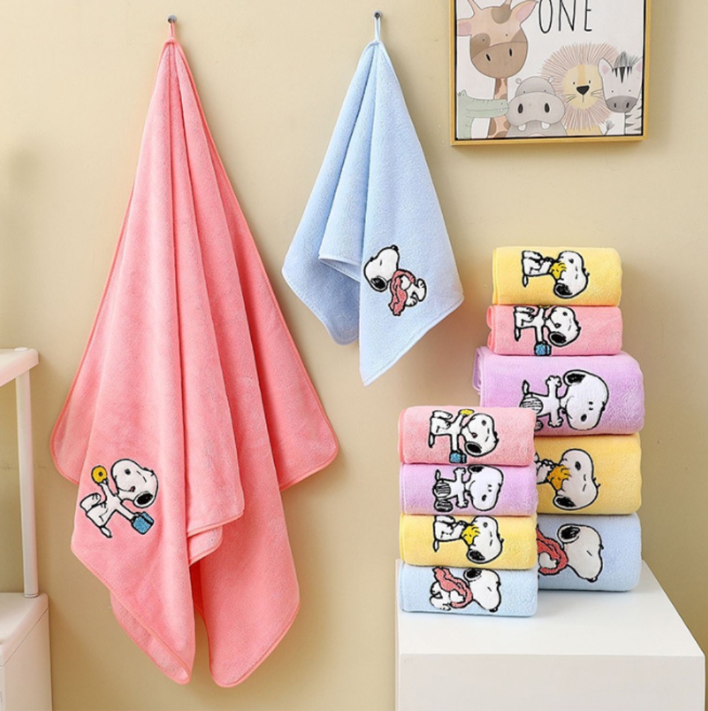 Peanuts Snoopy Coral Fleece To - Home Goods Bathroom Accessories 评论和价格